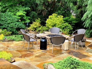 TheInspiredGarden_FlagstonePatio_Firepit_Garden-Design_Dunwoody