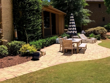 TheInspiredGarden_Paver-Patio-Belgard-Lafitt